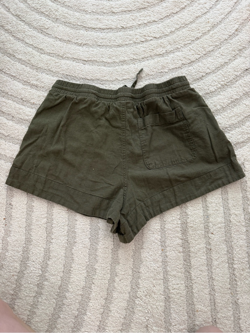 Universal Thread Olive Green High-Waist Drawstring Shorts - Picture 2 of 3